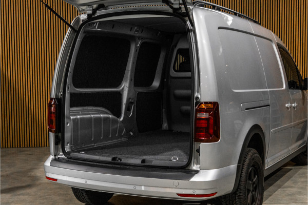 Volkswagen Caddy 2.0 TDI L2H1 Maxi Exclusive | Bi-Xenon | CarPlay | Elek stoelen | Stoelverwarming | Camera | Alcantara bekleding | MF Stuur | Nieuwe APK