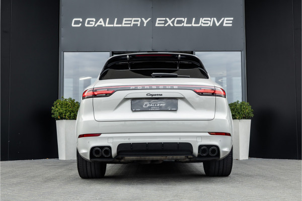 Porsche Cayenne 3.0 E-Hybrid - Sport Chrono + | Panorama | PDLS+ | Bose | Luchtvering