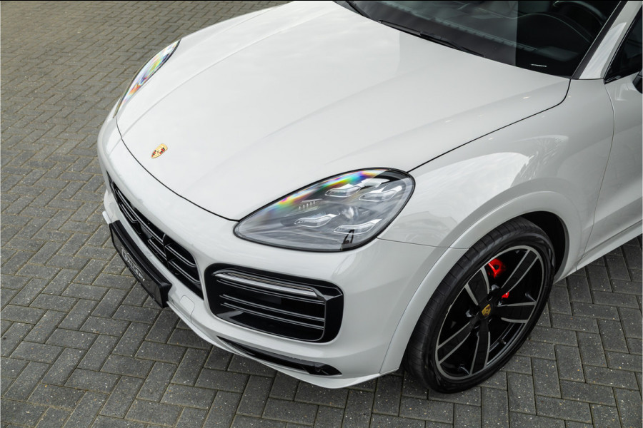 Porsche Cayenne 3.0 E-Hybrid - Sport Chrono + | Panorama | PDLS+ | Bose | Luchtvering