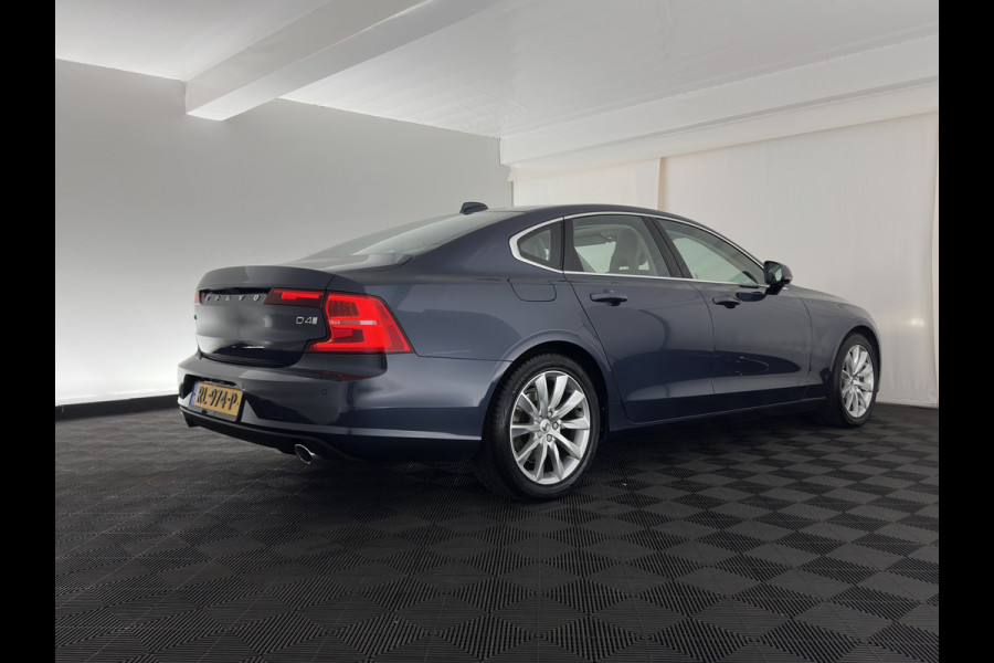 Volvo S90 2.0 D4 Momentum Aut. *PANO | HEAD-UP | ADAPTIVE-CRUISE | LEATHER | FULL-LED | TOP-VIEW | BLINDSPOT | HEATED-SPORTSEATS | DIGI-COCKPIT | NAVI-FULLMAP | ECC | PDC | 18''ALU*