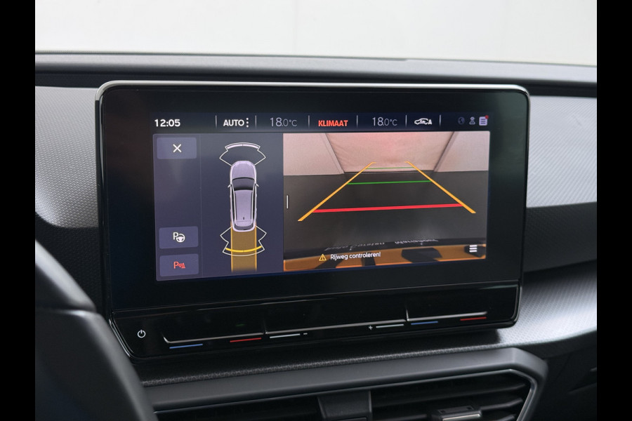 Seat Leon Sportstourer 1.5T 131pk *Nieuw Model* Trekhaak Camera Adaptive-Cruise Navi Ecc Virtual Cockpit Apple Carplay/Android Auto Pdc St Lmv Led DAB Keyless Isofix Front assist Regensensor Bluetooth Rijstrooksensor 1e Eigenaar Origineel Nederlandse Auto