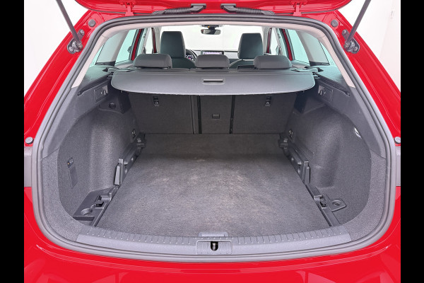 Seat Leon Sportstourer 1.5T 131pk *Nieuw Model* Trekhaak Camera Adaptive-Cruise Navi Ecc Virtual Cockpit Apple Carplay/Android Auto Pdc St Lmv Led DAB Keyless Isofix Front assist Regensensor Bluetooth Rijstrooksensor 1e Eigenaar Origineel Nederlandse Auto