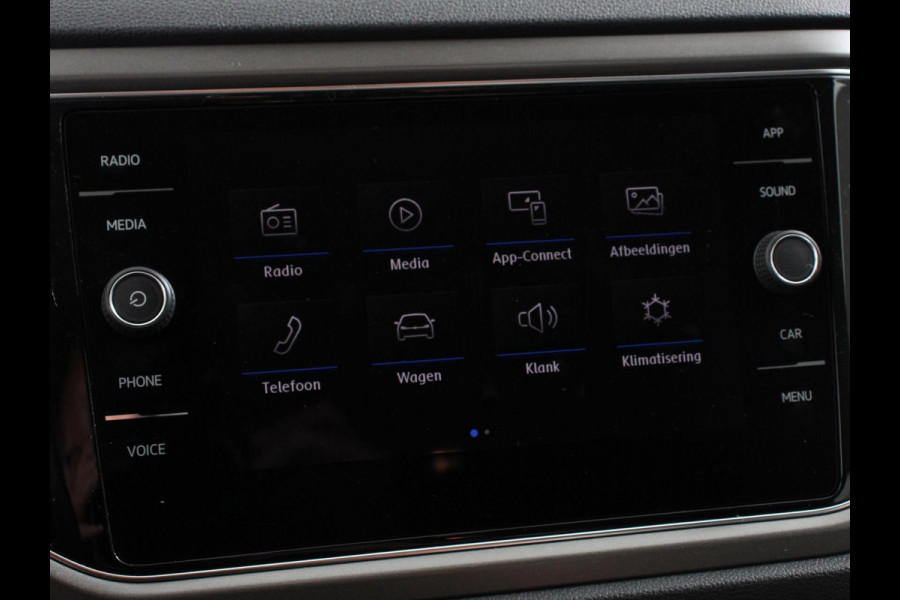 Volkswagen T-Roc 1.5 TSI 150pk DSG Style Team Navigatie Climate Control DAB Adaptieve Cruise control Elektrisch bedienbare achterklep