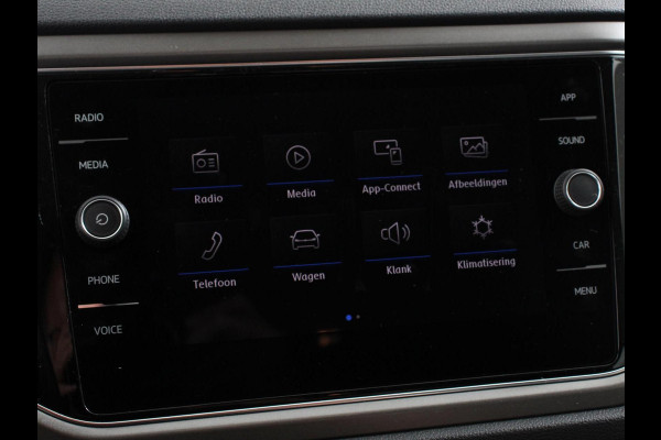Volkswagen T-Roc 1.5 TSI 150pk DSG Style Team Navigatie Climate Control DAB Adaptieve Cruise control Elektrisch bedienbare achterklep