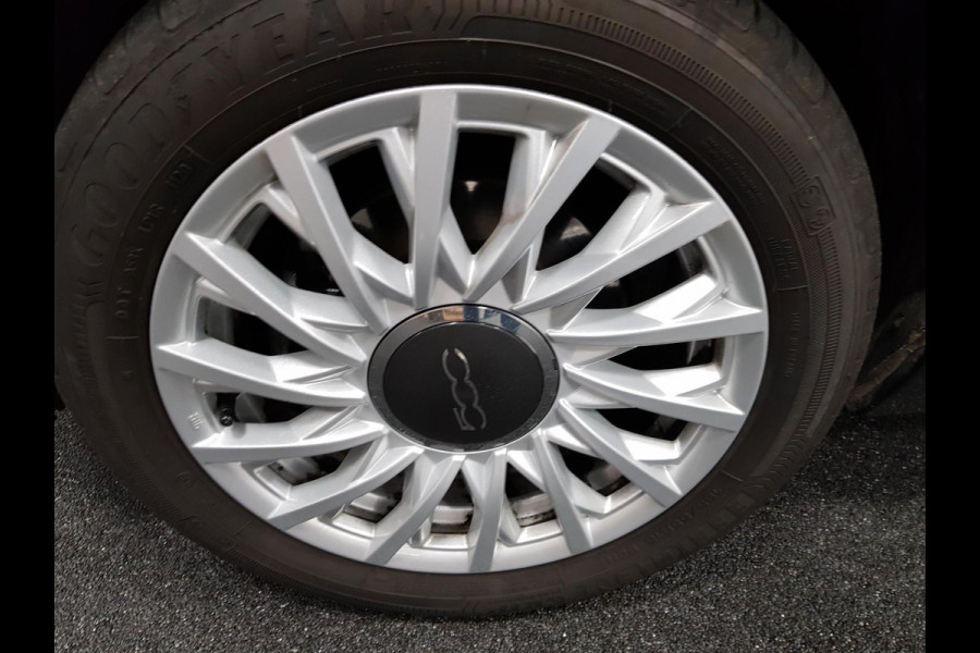 Fiat 500C 1.0 Hybrid Lounge + Navigatie Climate Control Cruise Control DAB Parkeer Sensoren Lichtmetalen velgen
