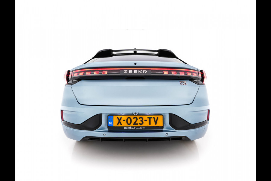ZEEKR 001 AWD Privilege 100 kWh [ 3-Fase-22 kW] {SOH-94%} (INCL-BTW) Aut. *PANO | LEATHER-MICROFIBRE | FULL-LED | BLINDSPOT | ADAPTIVE-CRUISE | YAMAHA-SOUND | HEATED-COMFORTSEATS | AMBIENTLIGHT | AIRSUSPENSION | NAVI-FULLMAP | PRIVACY-GLASS |  HEAD-