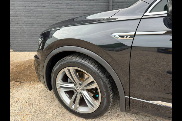 Volkswagen Tiguan 1.5 TSI ACT Highline Business R-LINE| PANO | STOELVER | CARPLAY | CAMERA | KEYLESS | NWE APK