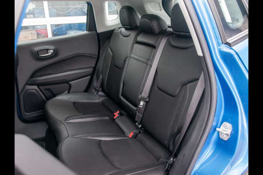 Jeep Compass 1.3T Night Eagle Liberty Edition | Trekhaak | Clima | Navi | Carplay | Camera | PDC | 19"