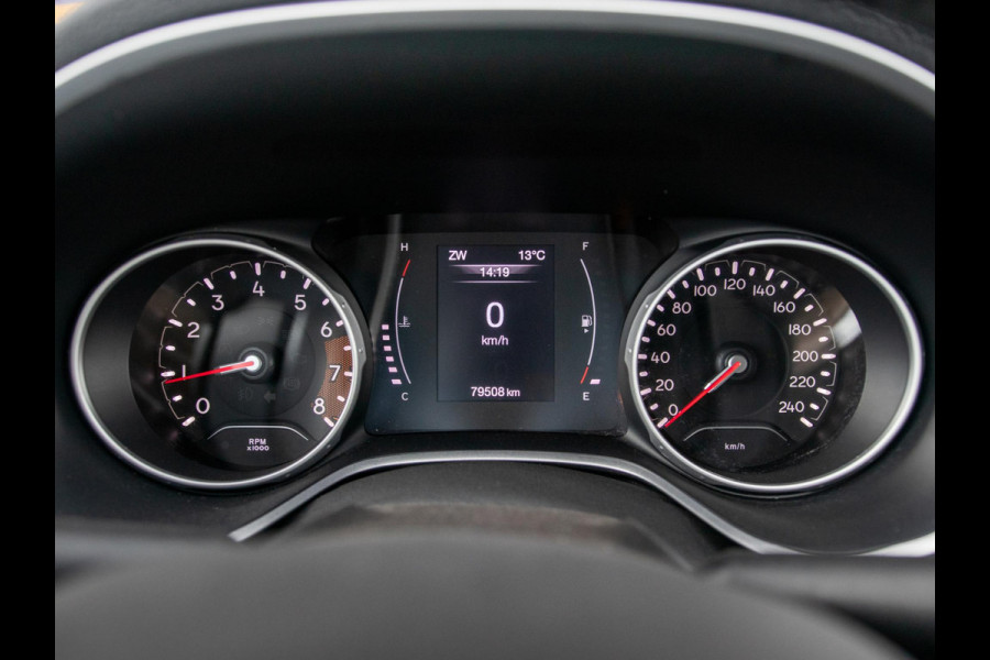 Jeep Compass 1.3T Night Eagle Liberty Edition | Trekhaak | Clima | Navi | Carplay | Camera | PDC | 19"