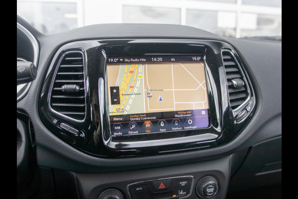 Jeep Compass 1.3T Night Eagle Liberty Edition | Trekhaak | Clima | Navi | Carplay | Camera | PDC | 19"