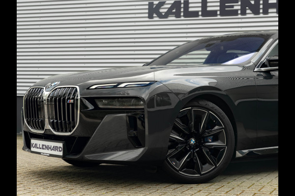BMW i7 M70 xDrive 106kWh - Executive Drive Pro - Sky Lounge - Individual Interieur
