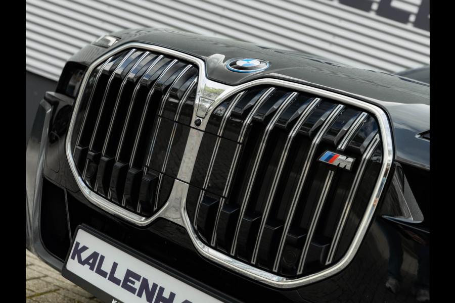 BMW i7 M70 xDrive 106kWh - Executive Drive Pro - Sky Lounge - Individual Interieur