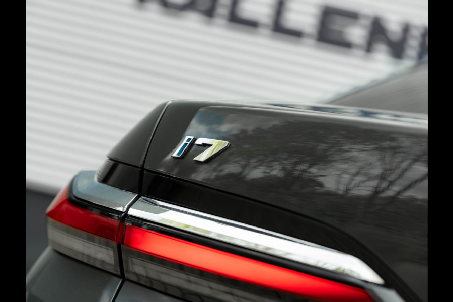 BMW i7 M70 xDrive 106kWh - Executive Drive Pro - Sky Lounge - Individual Interieur