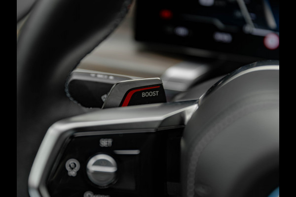 BMW i7 M70 xDrive 106kWh - Executive Drive Pro - Sky Lounge - Individual Interieur