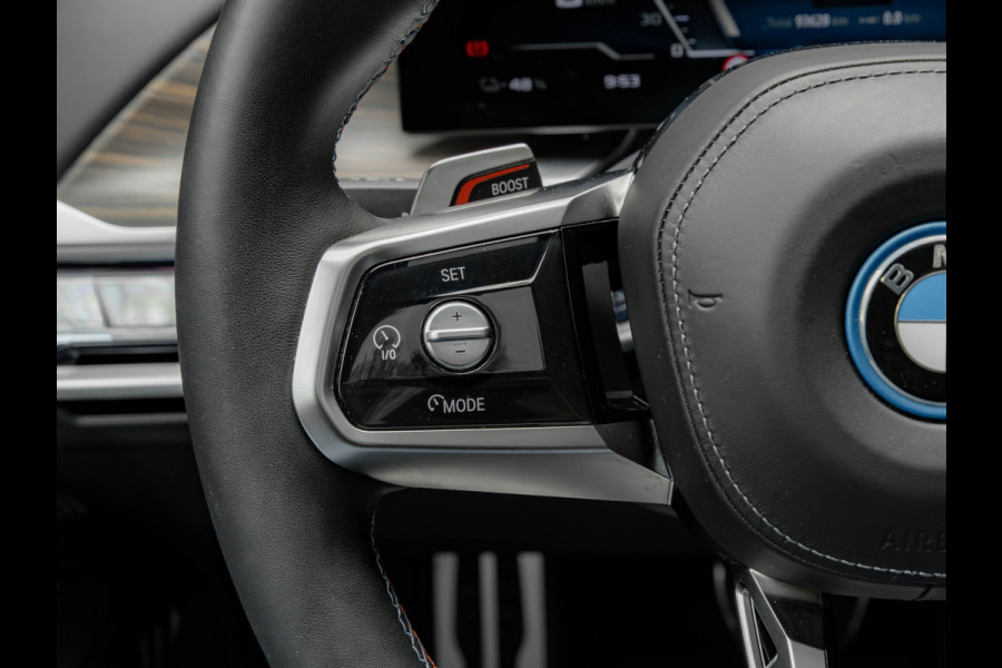 BMW i7 M70 xDrive 106kWh - Executive Drive Pro - Sky Lounge - Individual Interieur
