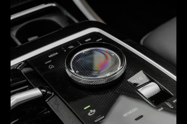 BMW i7 M70 xDrive 106kWh - Executive Drive Pro - Sky Lounge - Individual Interieur