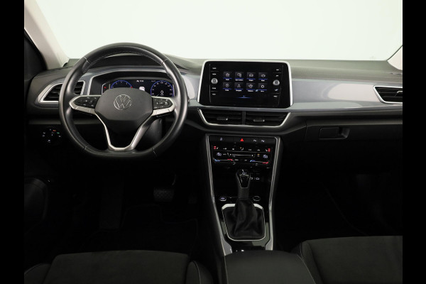 Volkswagen T-Roc 1.5 TSI R-Line Business | Achteruitrijcamera | Ergo Stoelen | Stoelverwarming | Elektrische achterklep |