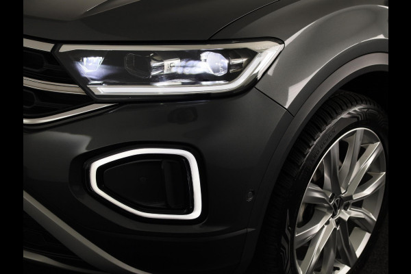 Volkswagen T-Roc 1.5 TSI R-Line Business | Achteruitrijcamera | Ergo Stoelen | Stoelverwarming | Elektrische achterklep |