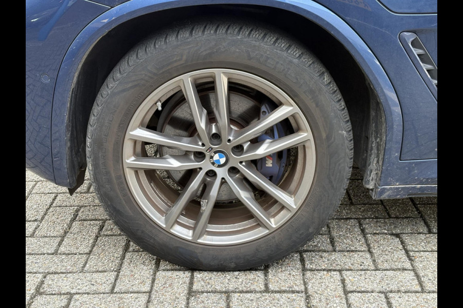 BMW X3 xDrive30e M Sport | M pakket | Trekhaak | Sportstoelen | Stoelverwarming | 360 graden camera | Led koplampen | Head up Display
