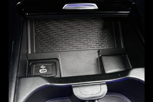 Mercedes-Benz GLA 250 e Star Edition Luxury Line | Achteruitrijcamera | Lederen bekleding | Stoelverwarming | 24 Maanden Mercedes-Benz Certified Garantie.