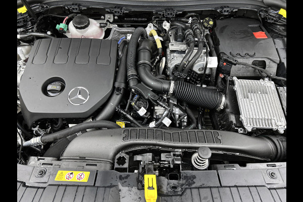 Mercedes-Benz GLA 250 e Star Edition Luxury Line | Achteruitrijcamera | Lederen bekleding | Stoelverwarming | 24 Maanden Mercedes-Benz Certified Garantie.