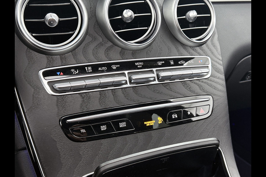Mercedes-Benz GLC 300 e 4MATIC Business Solution AMG Inclusief 24 maanden Mercedes-Benz Certified garantie voor Europa.
