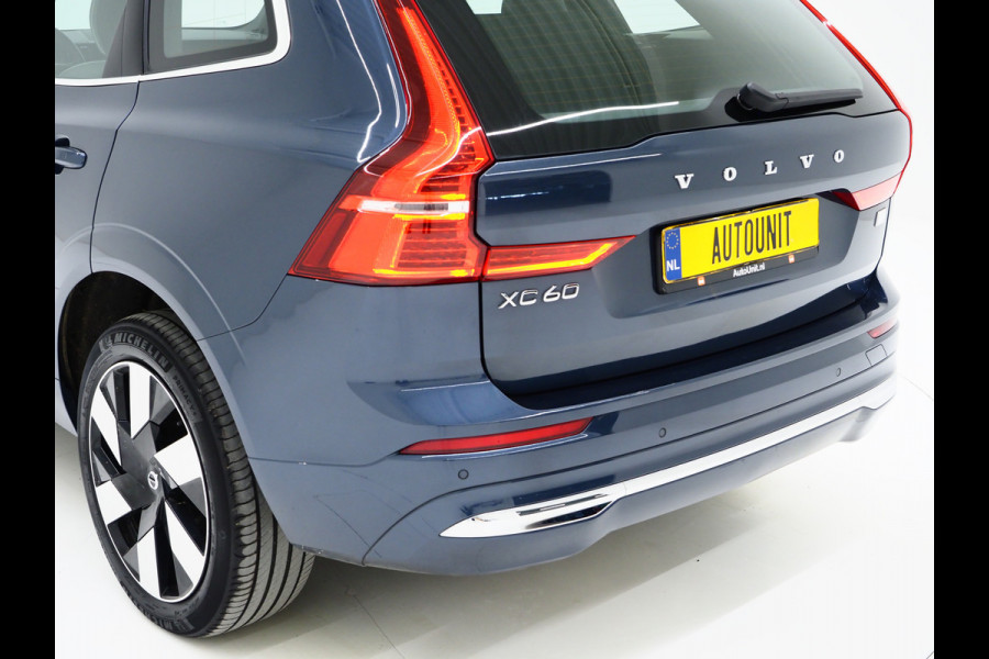 Volvo XC60 2.0 T6 Plug-in hybrid AWD Ultimate | Panoramadak | Trekhaak | Tailored Wool Blend | Luchtvering | HUD | Harman/Kardon