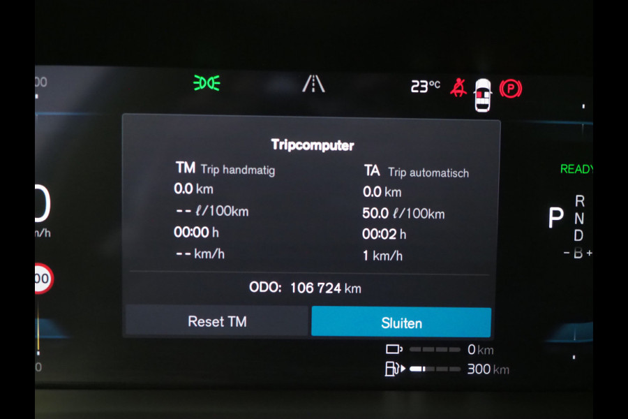 Volvo XC60 2.0 T6 Plug-in hybrid AWD Ultimate | Panoramadak | Trekhaak | Tailored Wool Blend | Luchtvering | HUD | Harman/Kardon