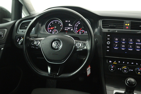 Volkswagen Golf 1.0 TSI Comfortline Business (NAVIGATIE, STOELVERWARMING, PARKEERSENSOREN, CLIMA, GOED ONDERHOUDEN)