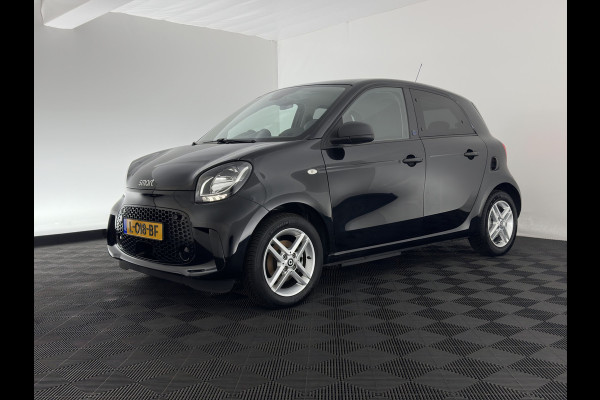 Smart Forfour EQ Essential 18 kWh [ 3-Fase ] (INCL.BTW) *LEATHER | HEATED-COMFORTSEATS | PRIVACY-GLASS | AIRCO | CRUISE | 15''ALU*