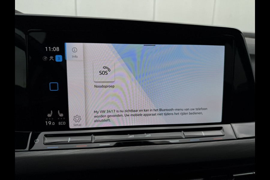 Volkswagen Golf 1.4 eHybrid Style | Carplay | Camera | Memory | Navi | Sfeerverlichting | LED