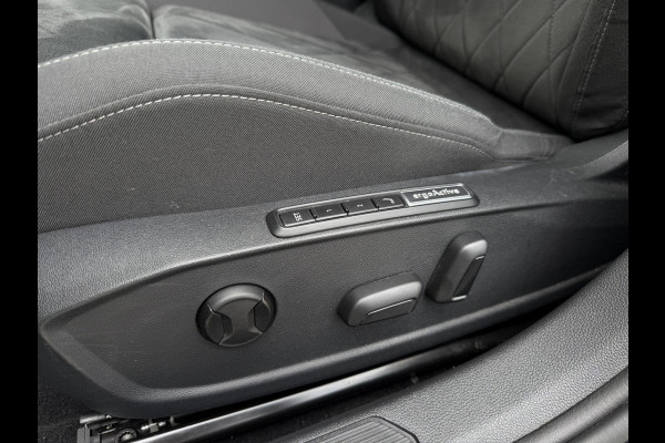 Volkswagen Golf 1.4 eHybrid Style | Carplay | Camera | Memory | Navi | Sfeerverlichting | LED
