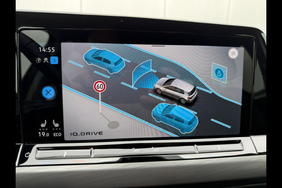 Volkswagen Golf 1.4 eHybrid Style | Carplay | Camera | Memory | Navi | Sfeerverlichting | LED