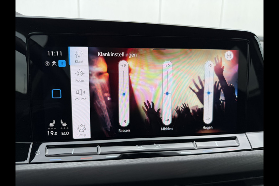 Volkswagen Golf 1.4 eHybrid Style | Carplay | Camera | Memory | Navi | Sfeerverlichting | LED