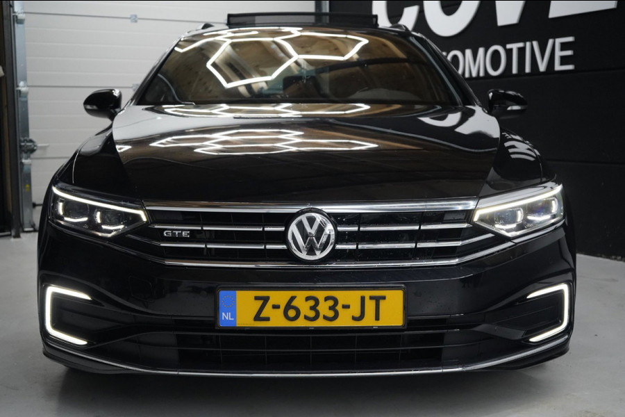 Volkswagen Passat Variant 1.4 TSI PHEV GTE | PANO | ACC | STOELVERWARMING