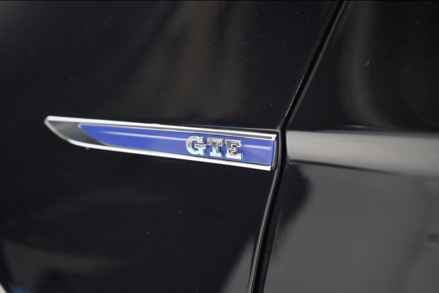 Volkswagen Passat Variant 1.4 TSI PHEV GTE | PANO | ACC | STOELVERWARMING