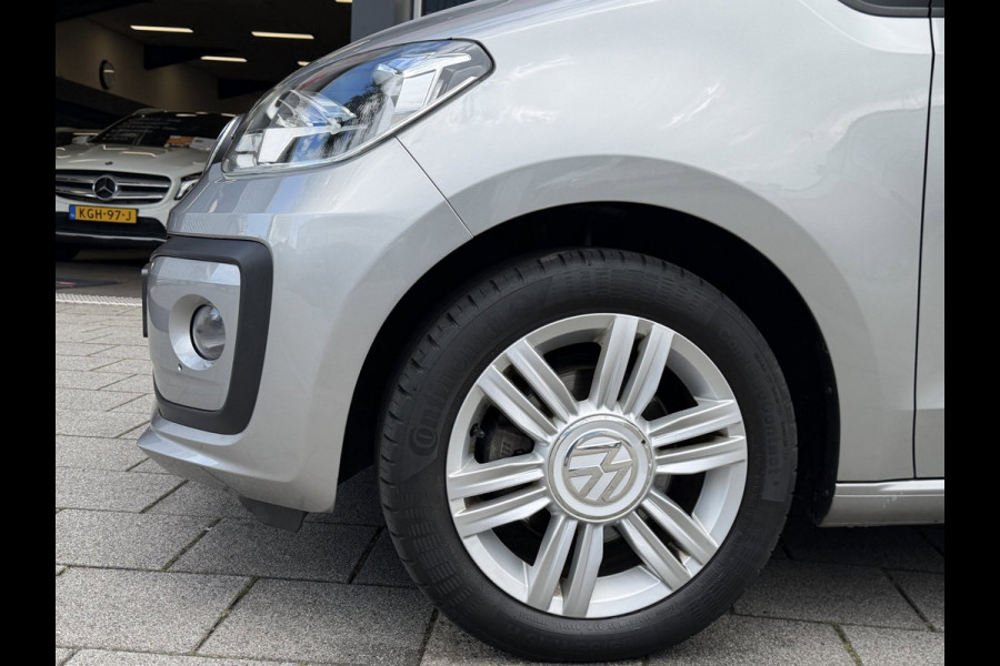 Volkswagen up! 1.0 BMT high up! 5Drs - 89.000 KM I Airco I Sport velgen I LED I PDC I Comfort pakket I Achteruitrij Camera