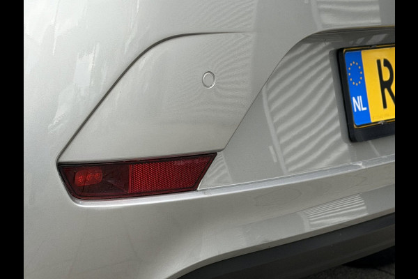 Volkswagen up! 1.0 BMT high up! 5Drs - 89.000 KM I Airco I Sport velgen I LED I PDC I Comfort pakket I Achteruitrij Camera