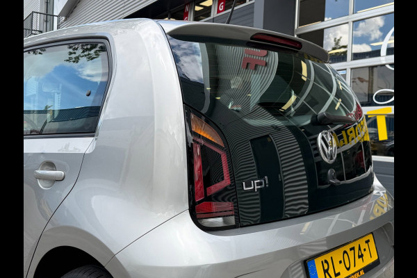 Volkswagen up! 1.0 BMT high up! 5Drs - 89.000 KM I Airco I Sport velgen I LED I PDC I Comfort pakket I Achteruitrij Camera