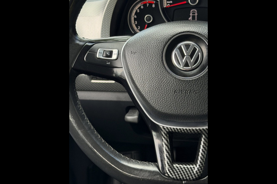 Volkswagen up! 1.0 BMT high up! 5Drs - 89.000 KM I Airco I Sport velgen I LED I PDC I Comfort pakket I Achteruitrij Camera