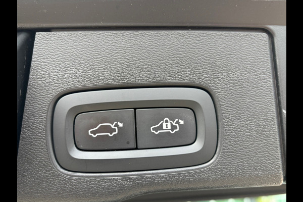 Volvo XC60 2.0 Recharge T6 AWD Inscription | Pano | Ventilatie | BTW