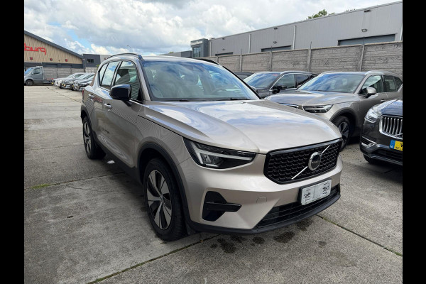 Volvo XC40 T4 Plug-in Hybrid Plus Dark Parkeercamera Stoelverwarming 211pk