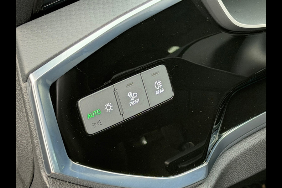 Audi Q3 Sportback 35 TFSI Pro Line S | Automaat 150Pk | Carplay Navi | Climate | Camera | Cruise | 20".