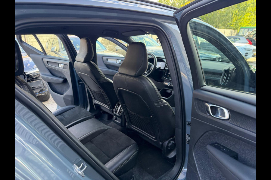 Volvo XC40 T5 Aut. Plug-in Hybrid R-Design Parkassist Keyless 262pk
