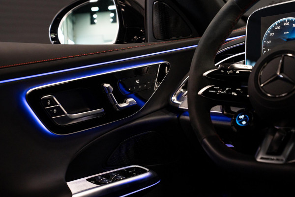 Mercedes-Benz E-Klasse AMG 53 4MATIC+ *Achteras-Besturing / Surround-View / Memory / Head-up / Adaptieve Cruise Control / AMG RIDE CONTROL*
