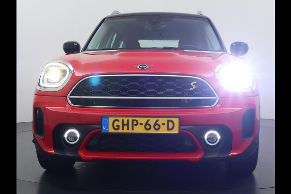 MINI Countryman 1.5 Cooper S E ALL4 Classic VAN: 26.900,- VOOR: 24.770,- UW WKVOORDEEL: 2.130,- | SPORTSTOELEN | AFN. TREKHAAK | 4X4 | STOELVERWARMING|