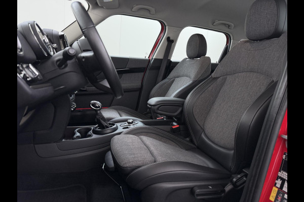 MINI Countryman 1.5 Cooper S E ALL4 Classic VAN: 26.900,- VOOR: 24.770,- UW WKVOORDEEL: 2.130,- | SPORTSTOELEN | AFN. TREKHAAK | 4X4 | STOELVERWARMING|