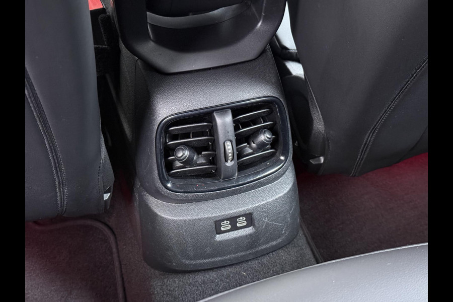 MINI Countryman 1.5 Cooper S E ALL4 Classic VAN: 26.900,- VOOR: 24.770,- UW WKVOORDEEL: 2.130,- | SPORTSTOELEN | AFN. TREKHAAK | 4X4 | STOELVERWARMING|