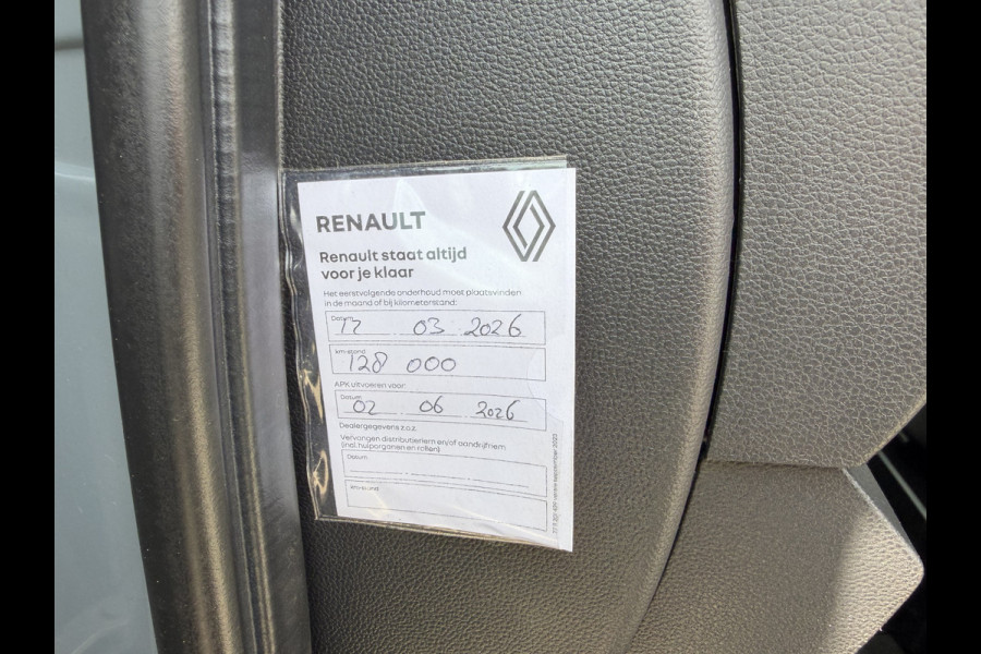 Renault Master T35 2.3 dCi 150pk L3H3 Energy Comfort / vaste prijs rijklaar € 21.950 ex btw / lease vanaf € 358 / ideaal voor camper ombouw / trekhaak / camera's rondom !