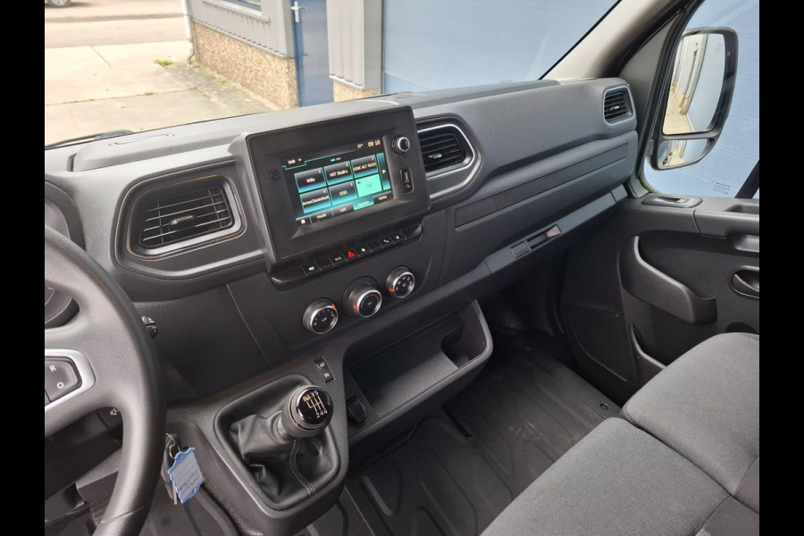 Renault Master T35 2.3 dCi 180 L2H2 Energy Work Edition AIRCO / CRUISE CONTROLE / NAVI / DEALER ONDERHOUDEN / TREKHAAK